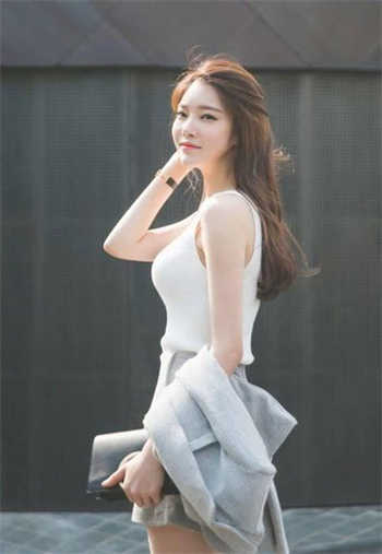 全新妻子与卖菜老板小说