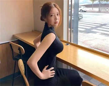 广西970女主播照片