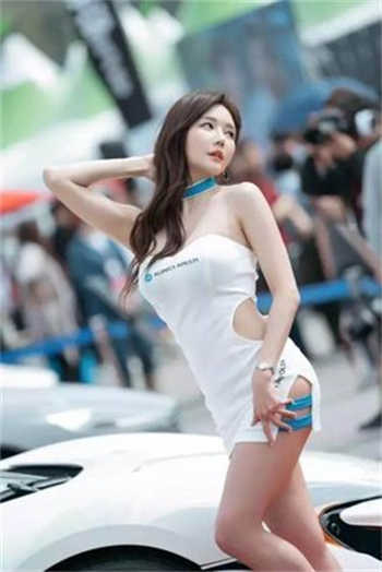 麻豆女艺人杨柳
