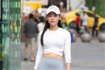 免费女女打扑克的软件