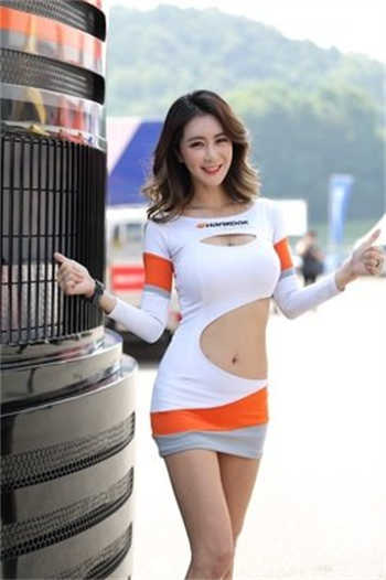 小护士夜晚值班带大黑牛