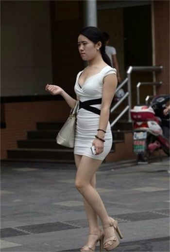 湖北鄂州一家三口聊天记录