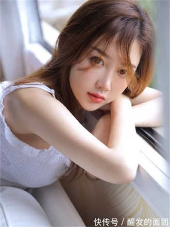 赞美母亲的诗歌大全