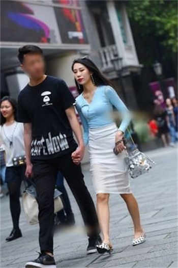 我在火车上和母亲做