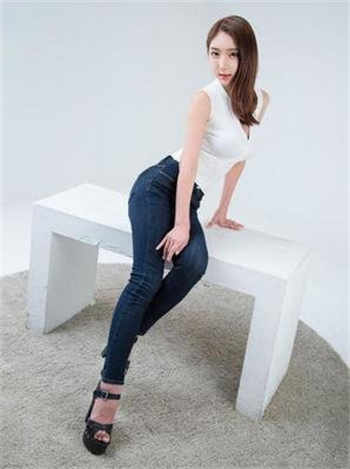 吉他妹妹写真