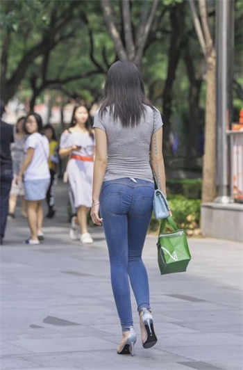 重生溺爱霍先生 请指教