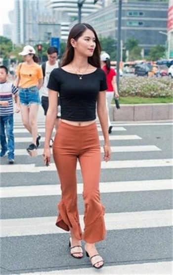 金悔瓶吃葡萄是第几部