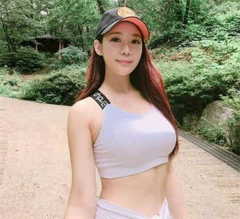 楚梦舒楚云